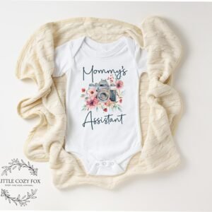 il_fullxfull.6704901821_ai5i.jpg Floral Camera Baby Onesie®'Mommy's Assistant' Cute Photographer Baby Outfit Photo-Loving Families-pregnancy announcement Vintage Camera
